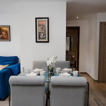 Apartamento De Lujo En Zona 10 Guatemala City Bagian luar foto