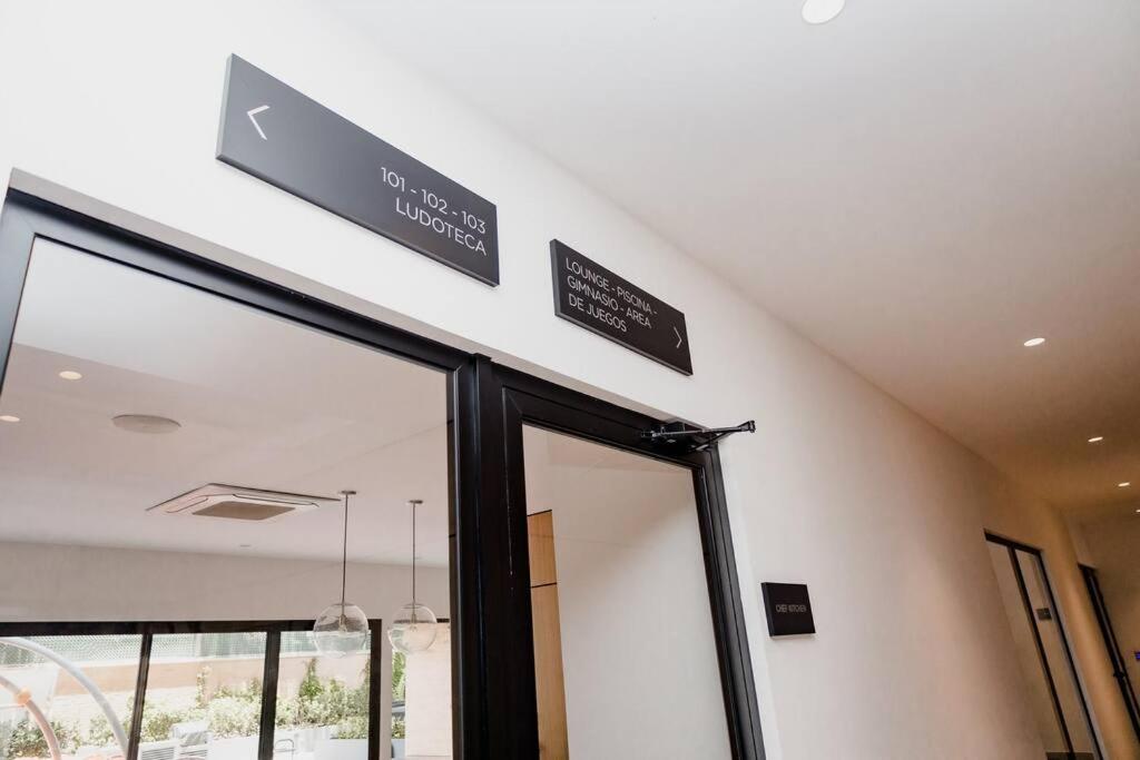 Apartamento De Lujo En Zona 10 Guatemala City Bagian luar foto