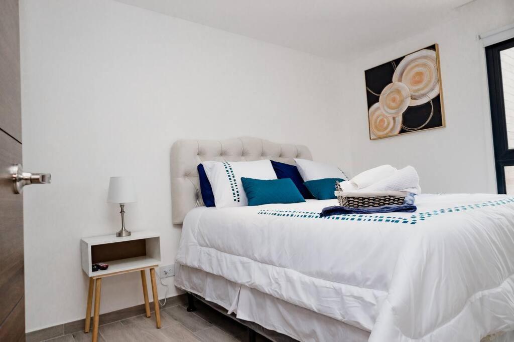 Apartamento De Lujo En Zona 10 Guatemala City Bagian luar foto