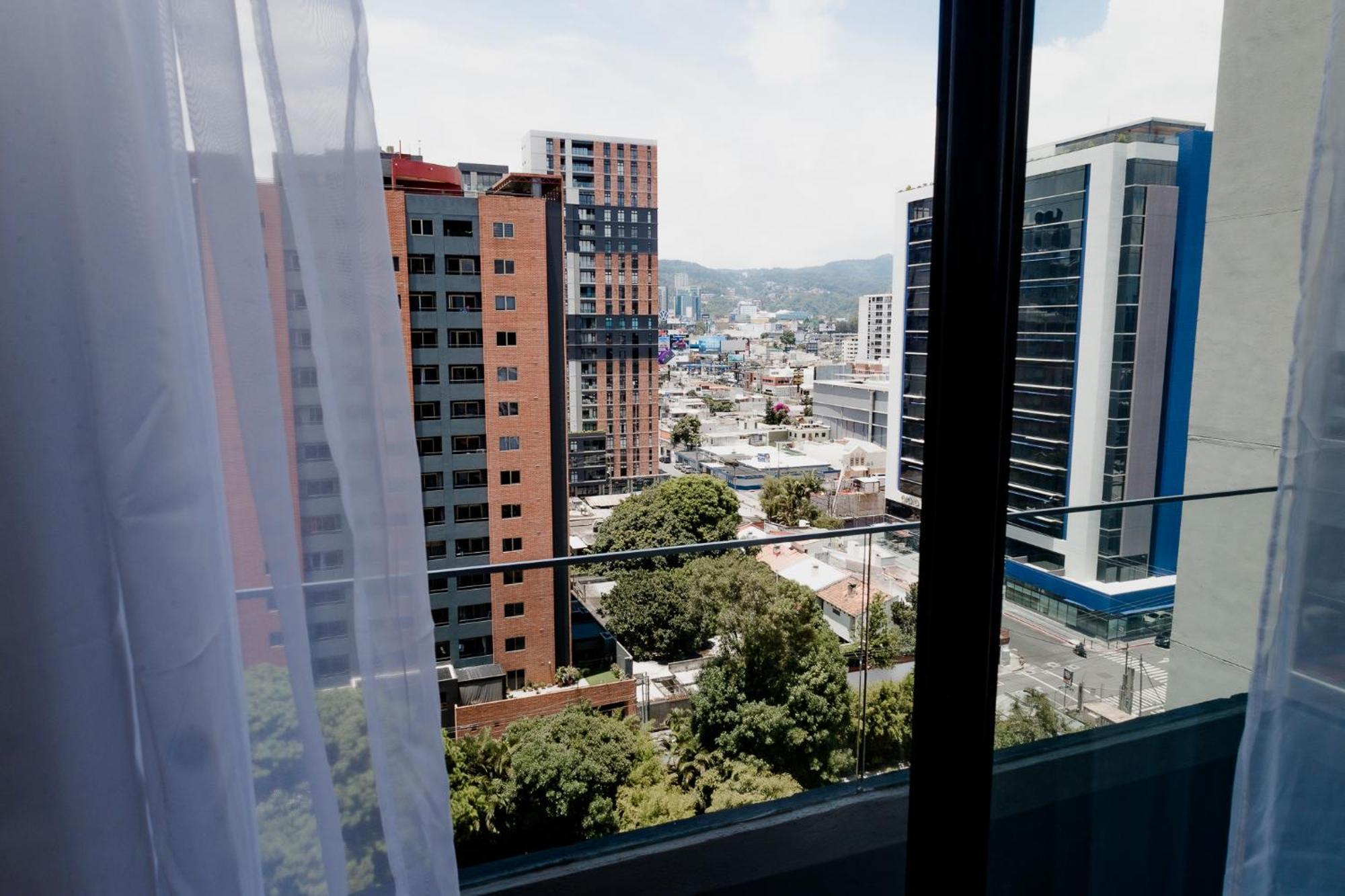 Apartamento De Lujo En Zona 10 Guatemala City Bagian luar foto